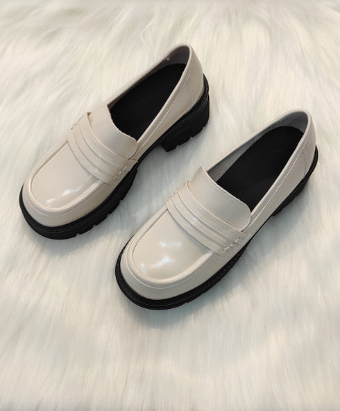 Round Toe Chunky Loafer